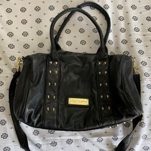 Black skull Betsey Johnson purse
